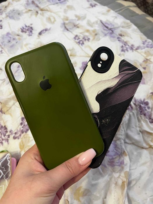 Чехлы на iPhone xr