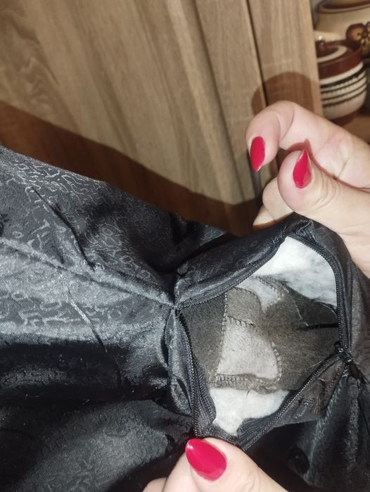 Продам меховую жилетку
