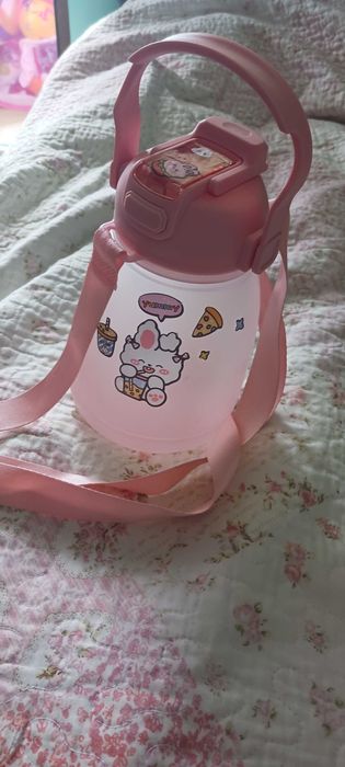 Голямо детско шише за вода