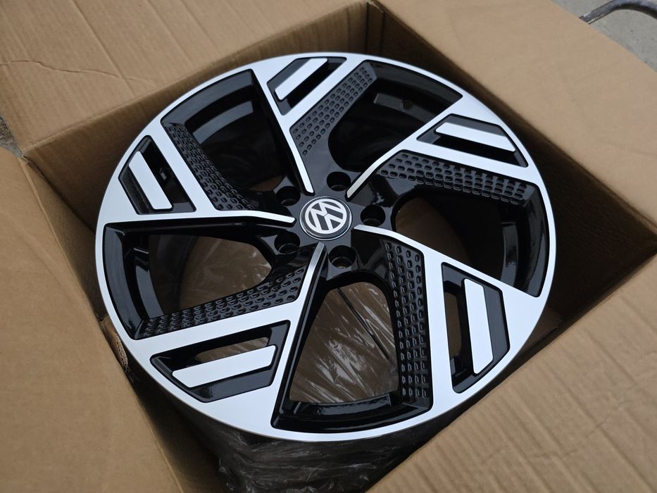 jante de aliaj pentru vw pe 18 marca silver  line model  fairmont
