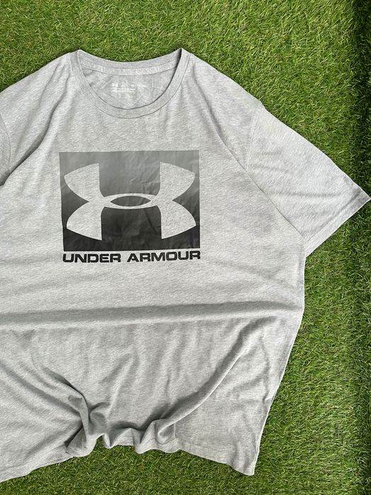 Мъжка блузка с къс ръкав : UNDER ARMOUR XL