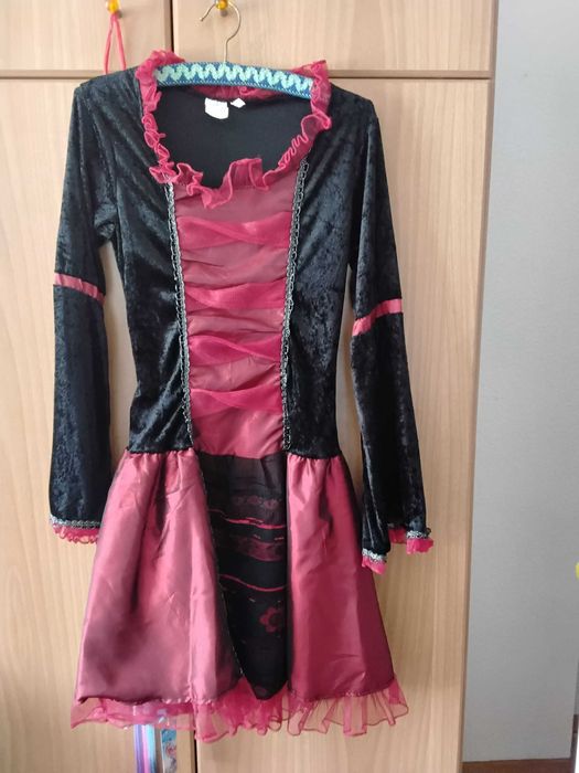 Рокля за Хелуин до 12 години