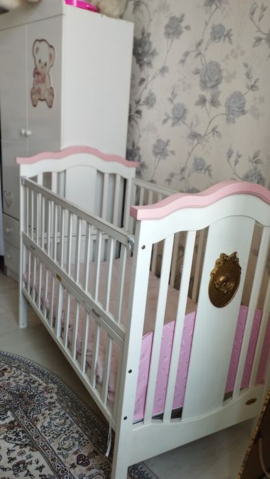 Detskiy krovat + shkafi bilan