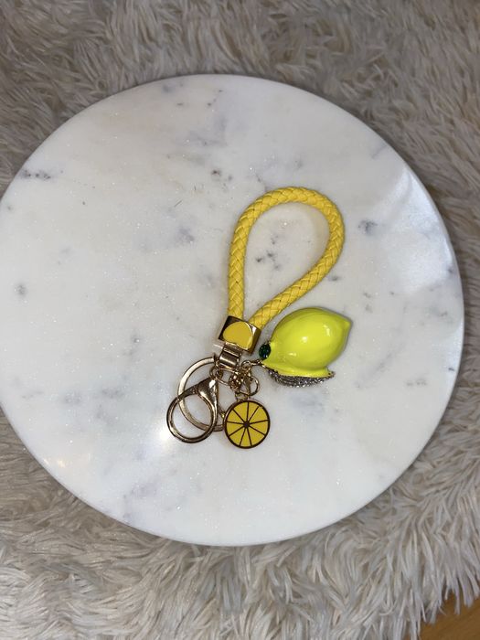 Bag charm cu lamaie- Accesoriu pentru geanta