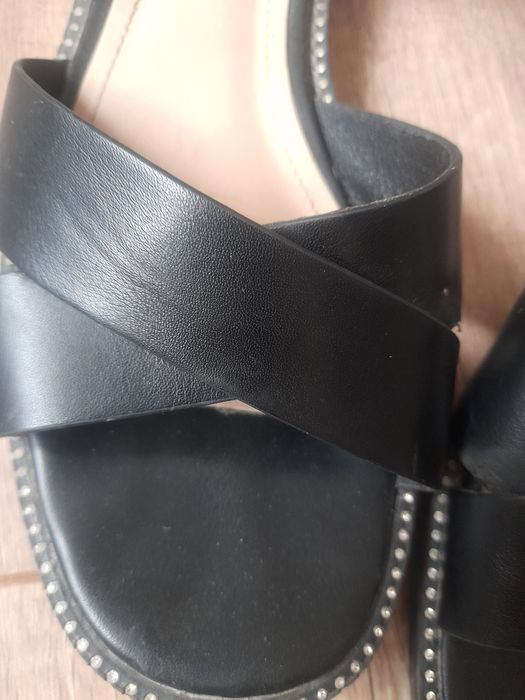 Летние босоножки