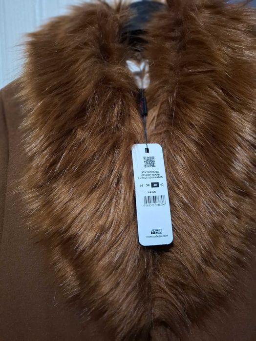 Дамско зимно дълго палто