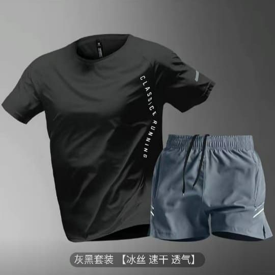 Футболка с шортами