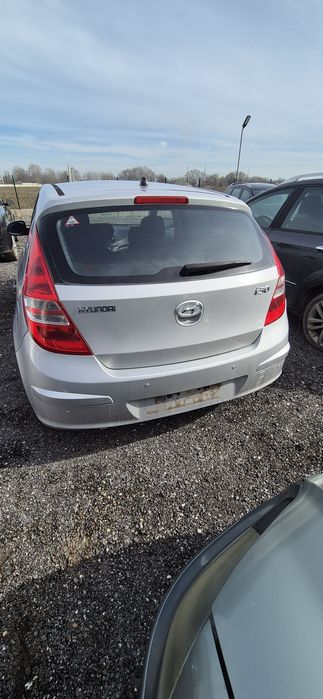 Хюндай I30 1.4 115hp 2009г  на части