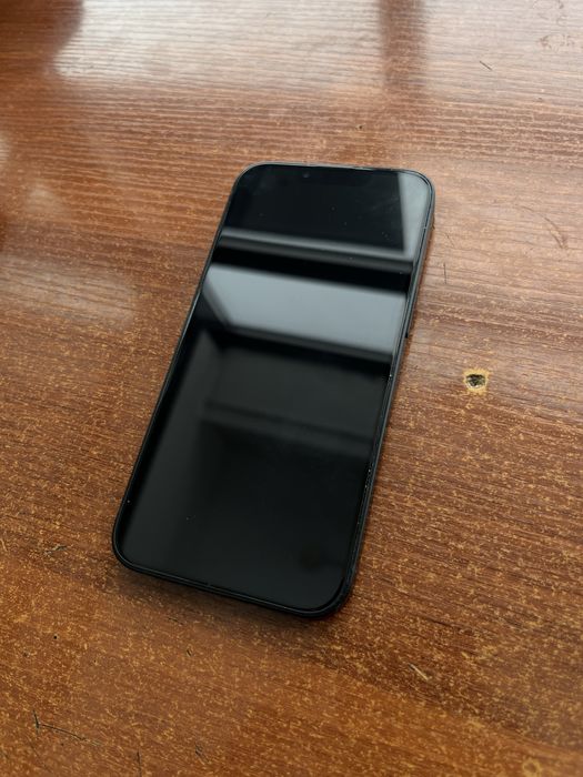 Продаю Айфон 13 128гб