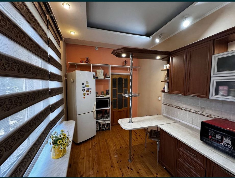 Продается дом 4.8 сотки в Яккасрайском районе, Саламатина ,ор-р мечеть