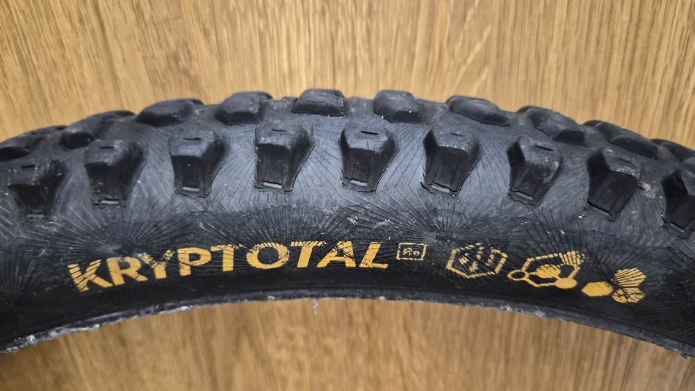 Външна гума Continental Kryptotal 29x2.4"