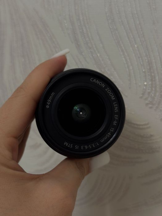 Canon EOS M50 Mark II с объективом 15-45mm