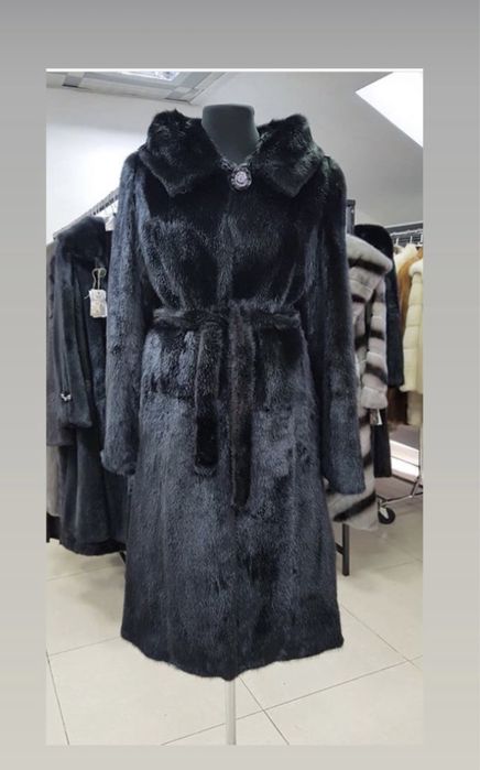 Норковая шуба с капюшоном
