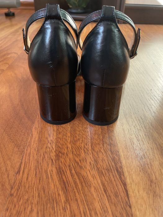 Sandale din piele naturala