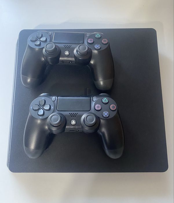 Продам Ps4 slim 1тб