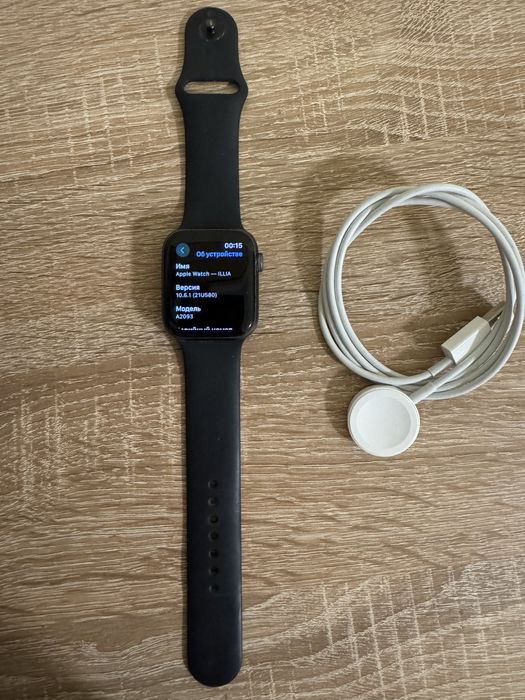 Apple Watch Series 5 44мм, GPS, 32GB
