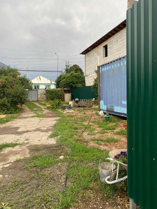 Дом с большим участком