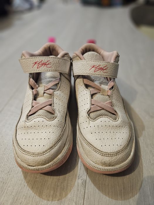 Adidasi Jordan  mar 35
