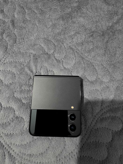 Samsung Z flip 4