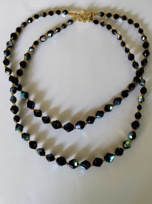 Бижута - колиета, колиета с обеци