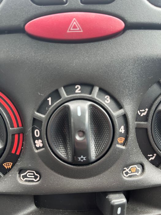 Fiat punto de vanzare