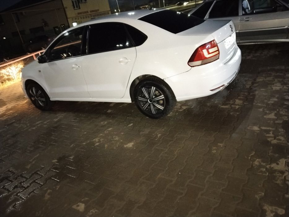 Фольксваген Поло седан