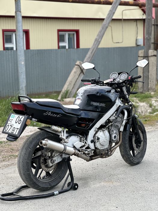 Honda CBR 600 f2