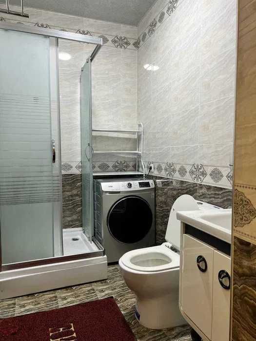 Шота Руставели 2-х комнатная квартира в самом центре города