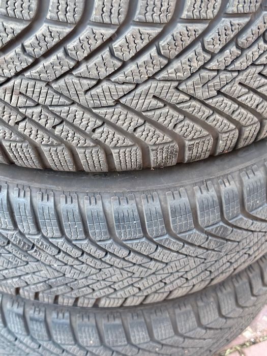 4 anvelope de iarna Pirelli Winter Scorpion 235/45 R21  DOT 2023