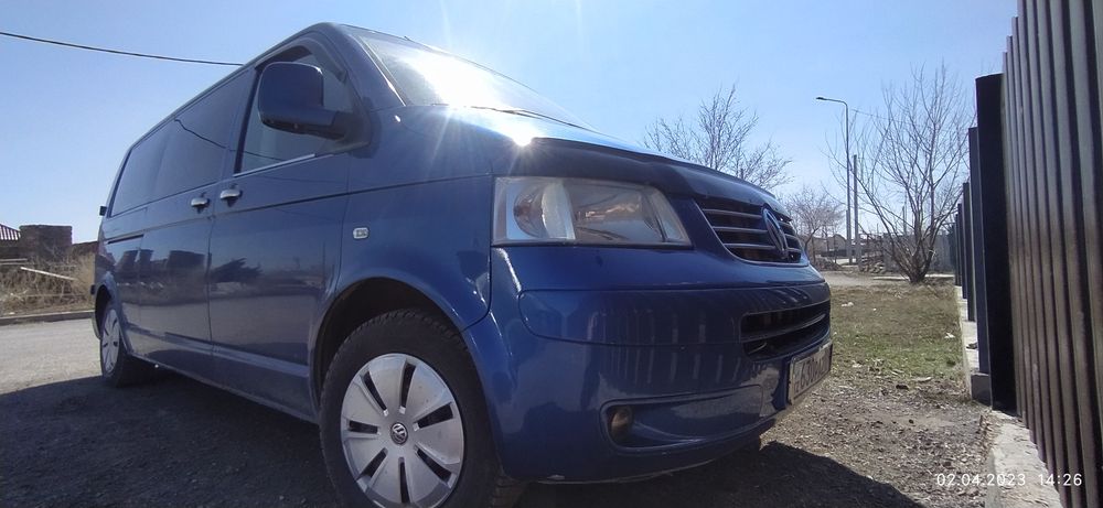 Продам Volkswagen Т5.