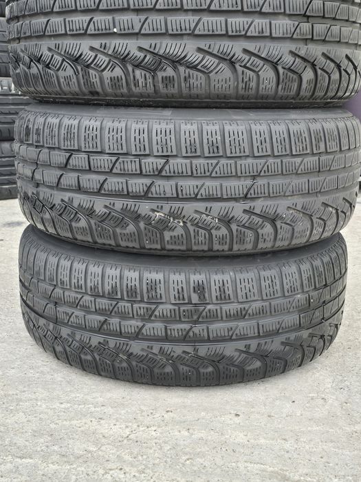 4 Броя 205/55/17 Pirelli 2x7mm 2x5mm 21dot