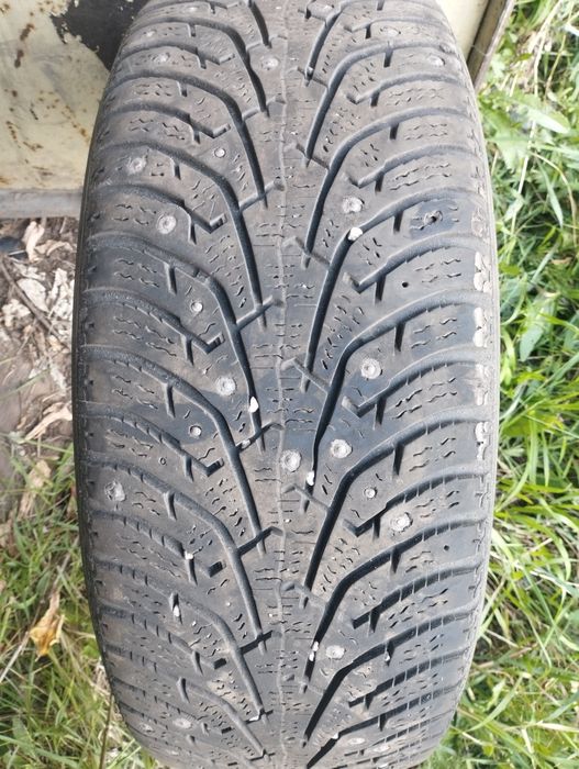 Продам зимнюю резину