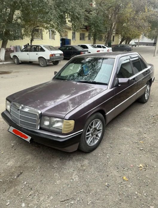 Продам мерс 190 дизель в отличном сост