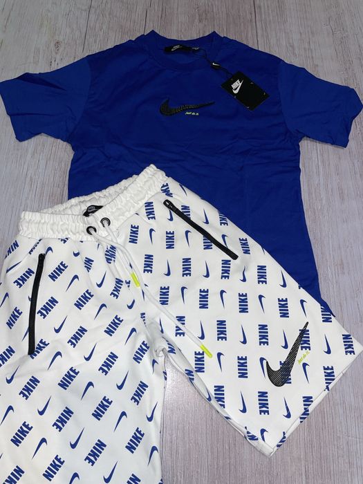 Продам двойку Nike