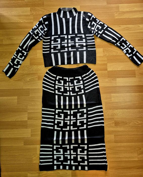 Дамски сет от две части