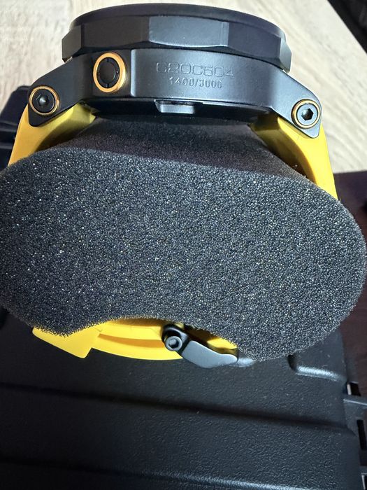 НОВ! Продавам часовник VOSTOK LUNOKHOD