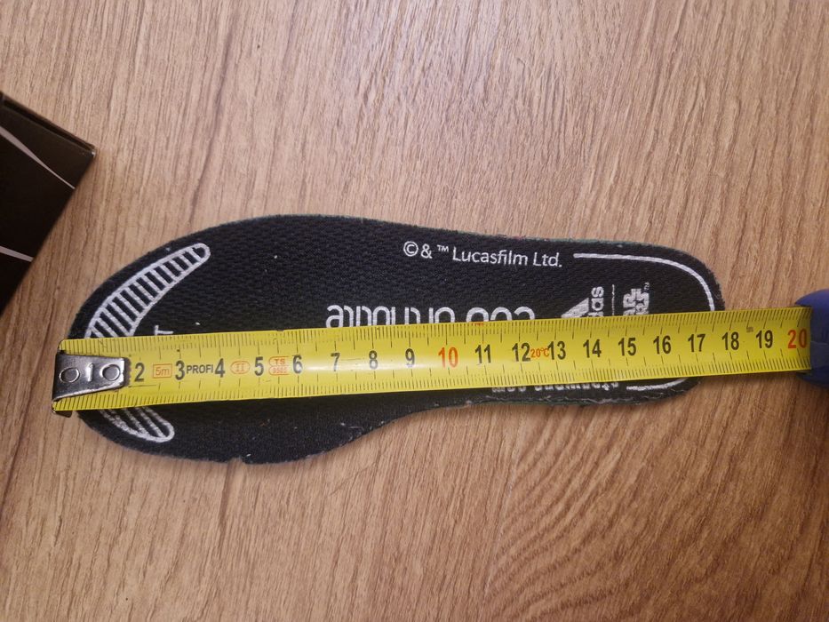 Оригинални детски маратонки Adidas, размер 28