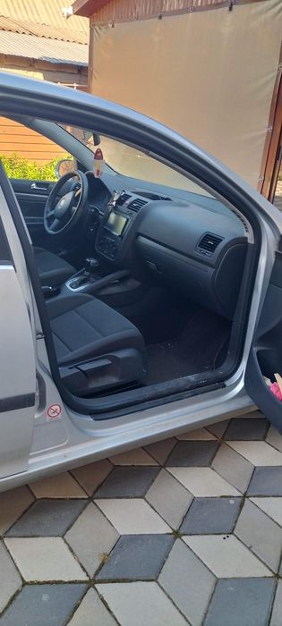 VOLKSWAGEN Golf 2005 — imagine 5