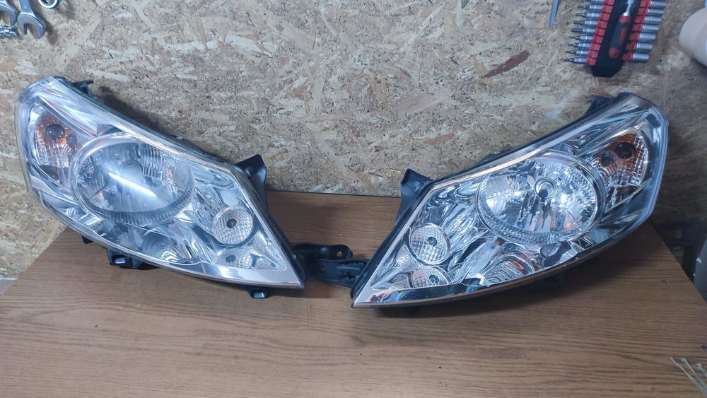 Far dreapta Fiat scudo, Citroen jumpy