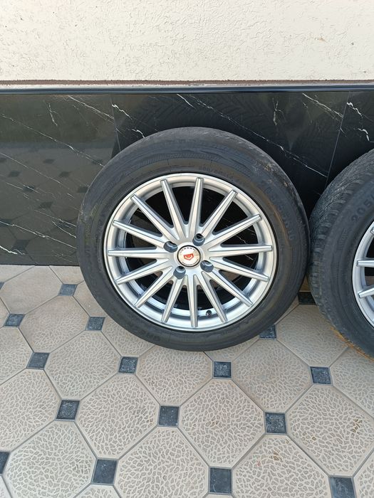 Vossen Diska 205 55 R16 Holati Ortacha