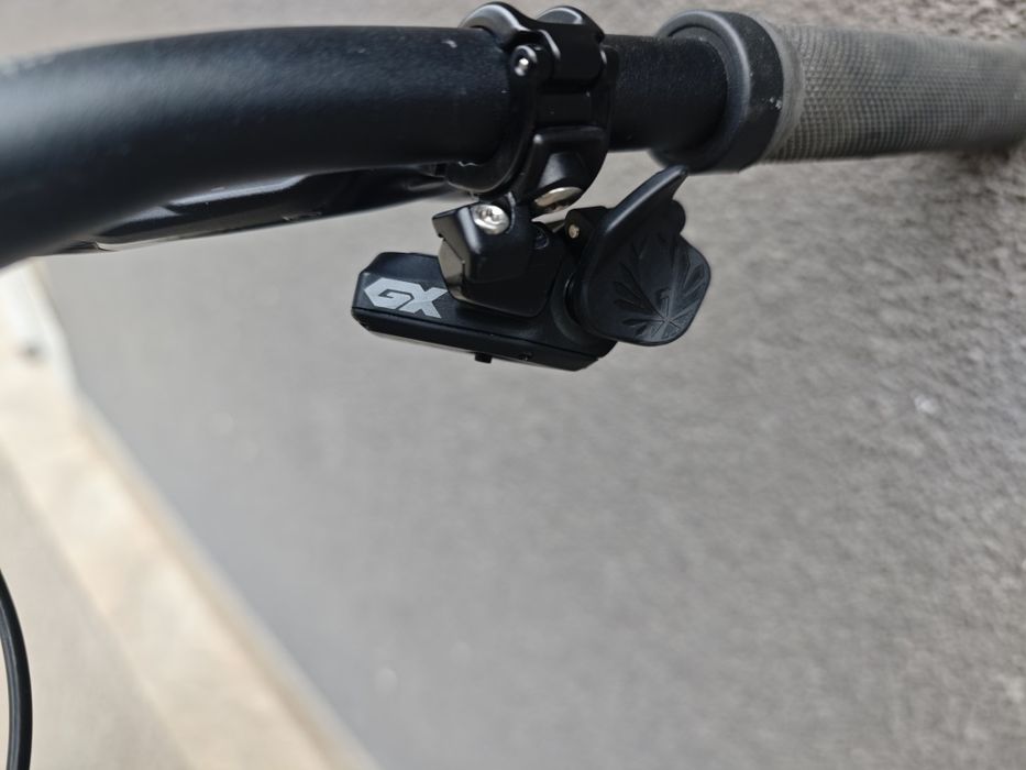 Електрически Алуминиев Велосипед 27.5 Canyon Shimano EP8 630Wh Full Rock Shox  Sram AXS