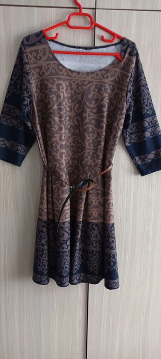 Rochie casual-eleganta