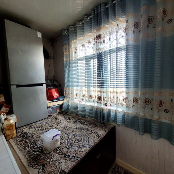 Срочно Продается 2х комнатная квартира Юнусабад 15 метро Туркестан