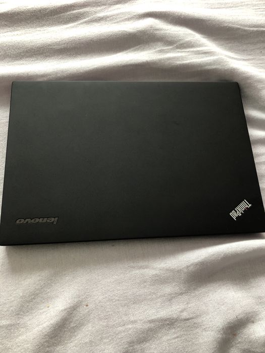 Laptop lenovo , perfect functional ! Negociabil
