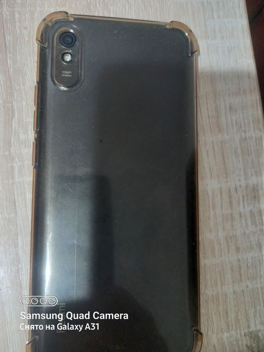 Продам телефон редми