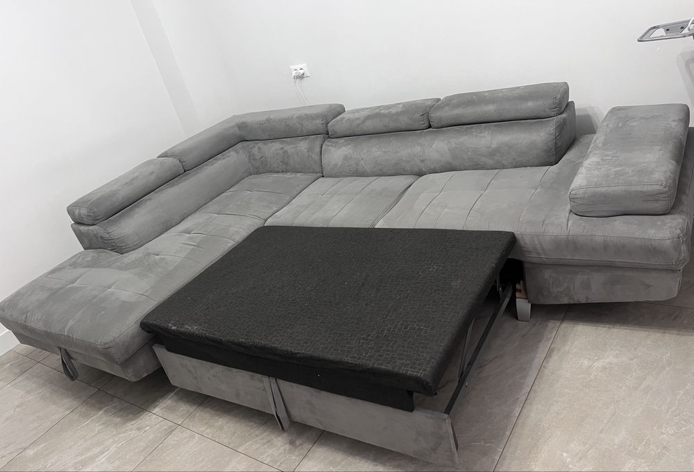 Canapea extensibila spatiu depozitare igienizata