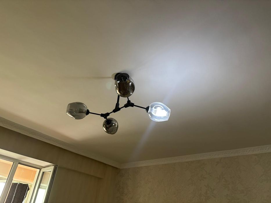 Люстра люстры 2шт  рожковая плафоны