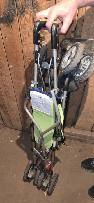 Chicco: Прогулочная коляска "Snappy Green