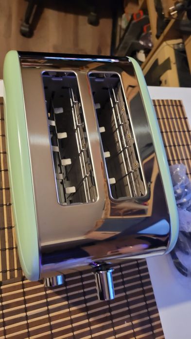 Prăjitor pentru pâine