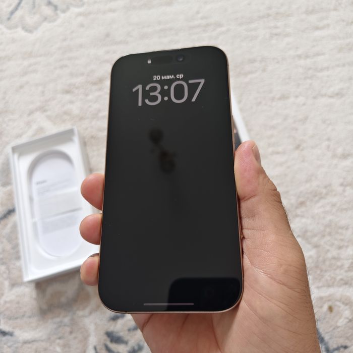 iPhone 16 pro. 128gb (eSIM)